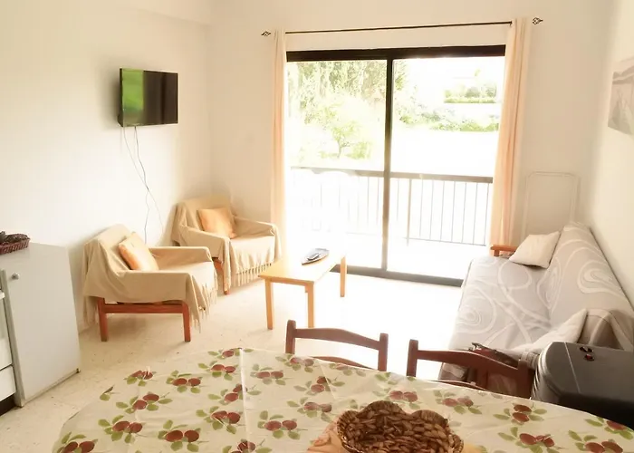 Kissonerga Beach Apartment
